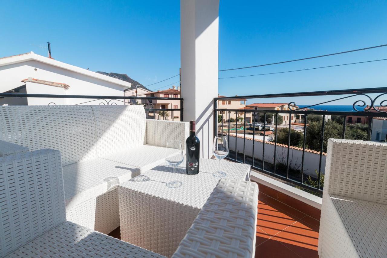 Suite Apartment La Punta Кала-Гононе Экстерьер фото
