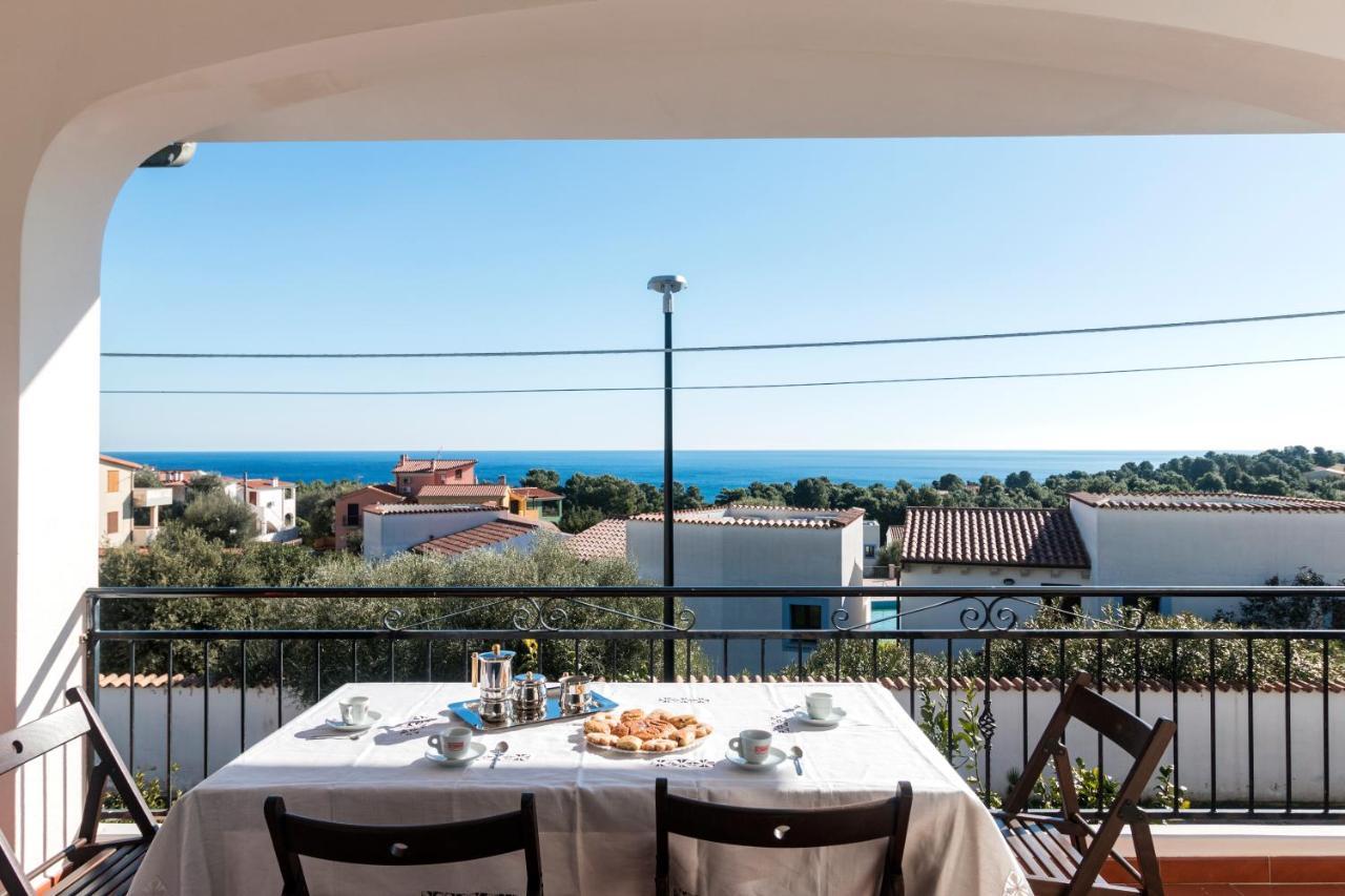 Suite Apartment La Punta Кала-Гононе Экстерьер фото