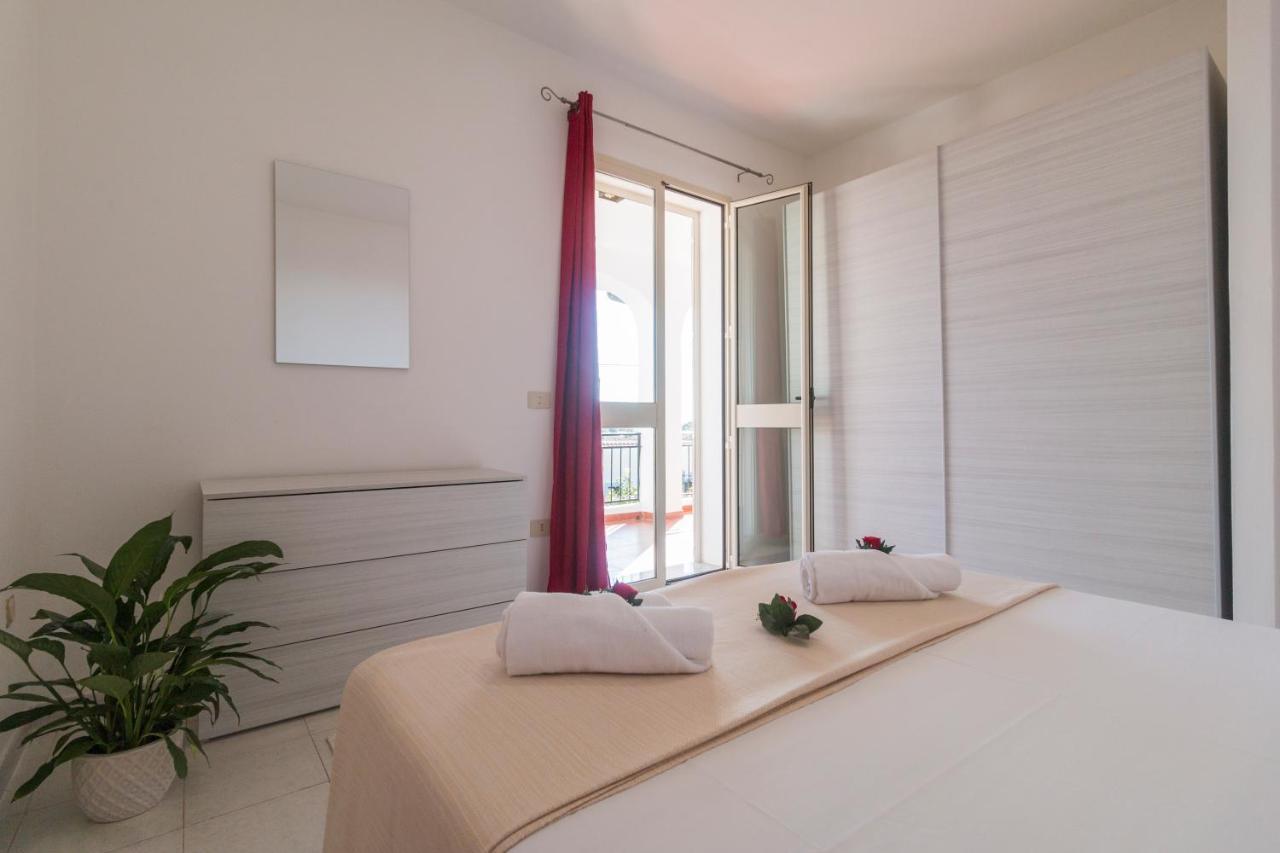 Suite Apartment La Punta Кала-Гононе Экстерьер фото