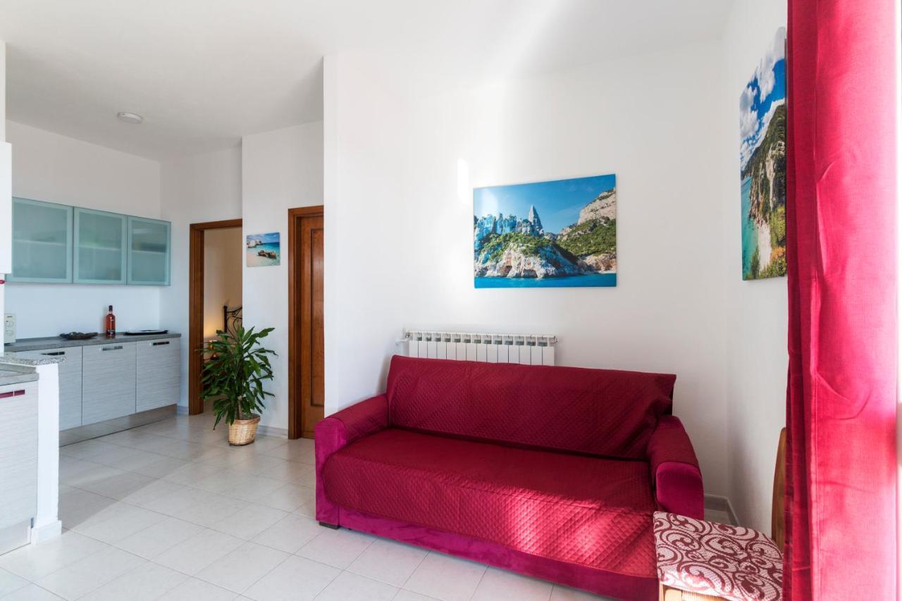 Suite Apartment La Punta Кала-Гононе Экстерьер фото