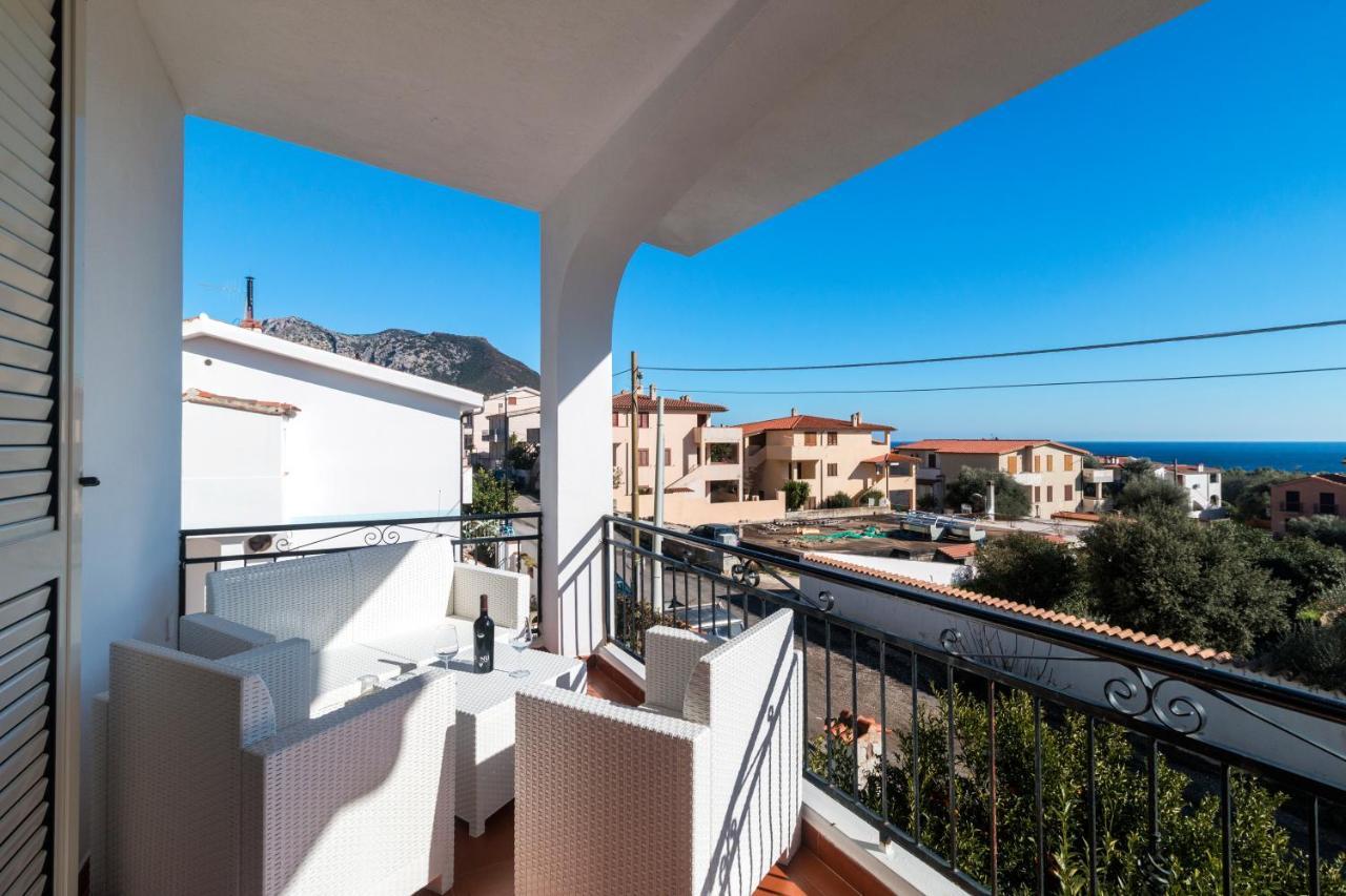 Suite Apartment La Punta Кала-Гононе Экстерьер фото